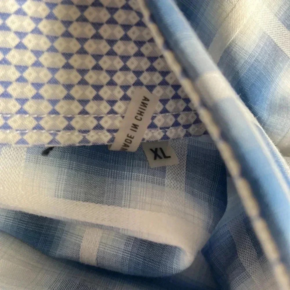 Bugatchi Uomo | Classic Fit Dress Shirt - Picture 7 of 10
